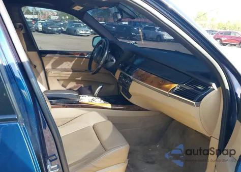 2011 BMW X5 xDrive50I from USA, damaged, VIN 5UXZV8C57BL418702